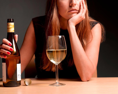 Анонимное лечение женского алкоголизма в Унече